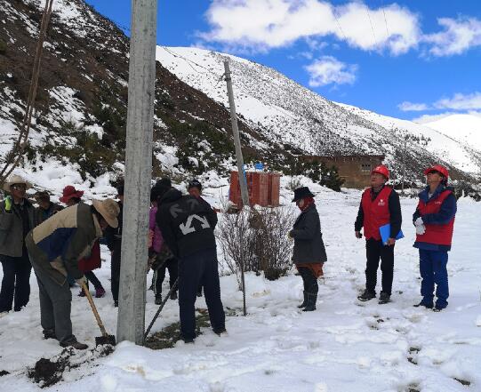 國網(wǎng)南充供電公司援藏幫扶小組：突遭特大暴風(fēng)雪，全力組織搶險應(yīng)對
