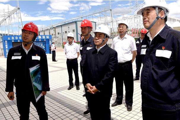 南方電網(wǎng)公司董事長(zhǎng)、黨組書記孟振平赴云南調(diào)研