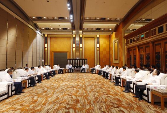 國(guó)家電網(wǎng)董事長(zhǎng)、黨組書記毛偉明拜會(huì)四川省委書記彭清華、省長(zhǎng)尹力