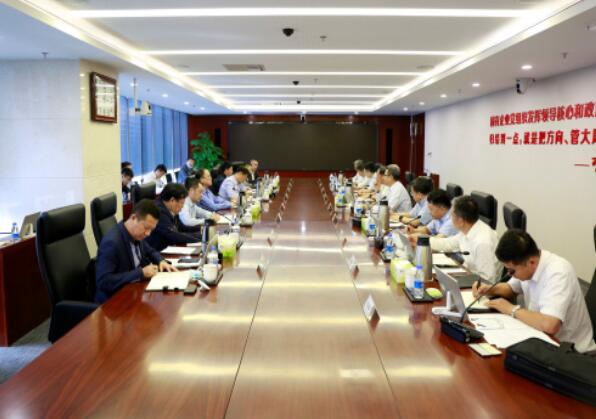錢智民會見鞍鋼集團(tuán)董事長、黨委書記譚成旭