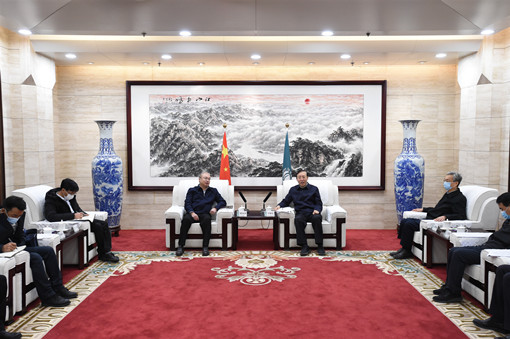 國家電網公司總經理、黨組副書記辛保安會見西藏自治區(qū)副主席張永澤