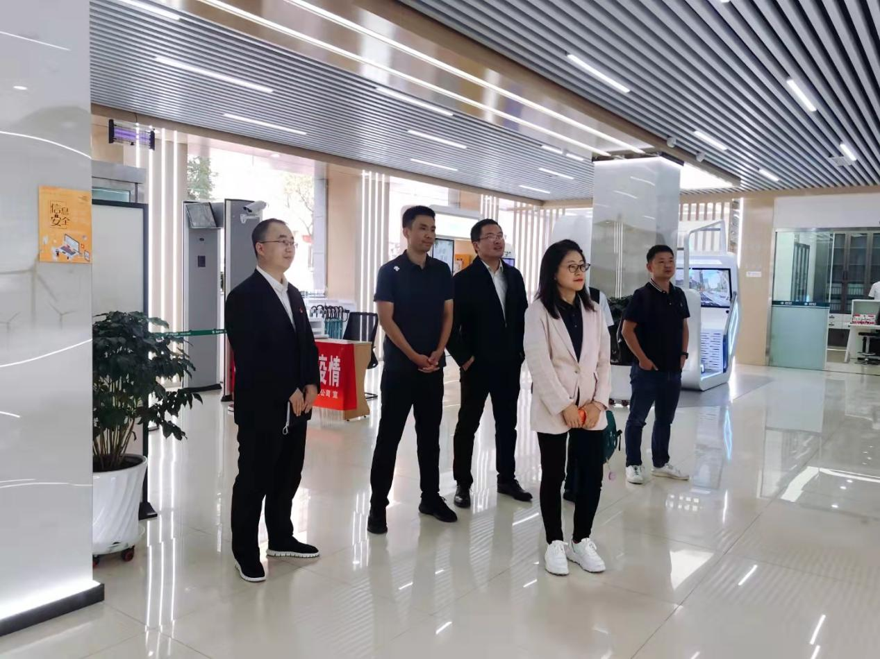 中電普華聯(lián)合華為公司開展基層調(diào)研，助力交城供電局?jǐn)?shù)字化轉(zhuǎn)型