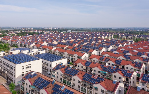 【兩會】南存輝委員：建議戶用光伏電力納入綠電、綠證、碳排放權(quán)交易市場