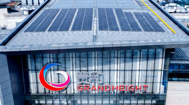 1.2MW！山東商業(yè)綜合體屋頂光伏發(fā)電項目并網(wǎng)發(fā)電