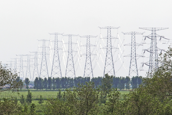 國網(wǎng)山東省電力公司發(fā)布“抗疫情、保供電、穩(wěn)經(jīng)濟(jì)、為人民”八項措施