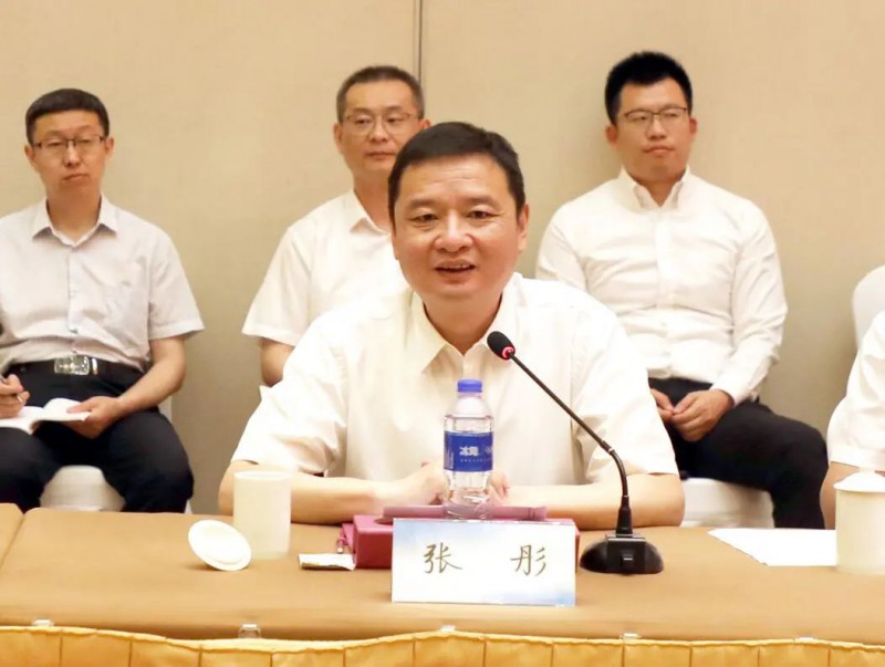 協(xié)鑫、徐工聯(lián)手！布局新能源