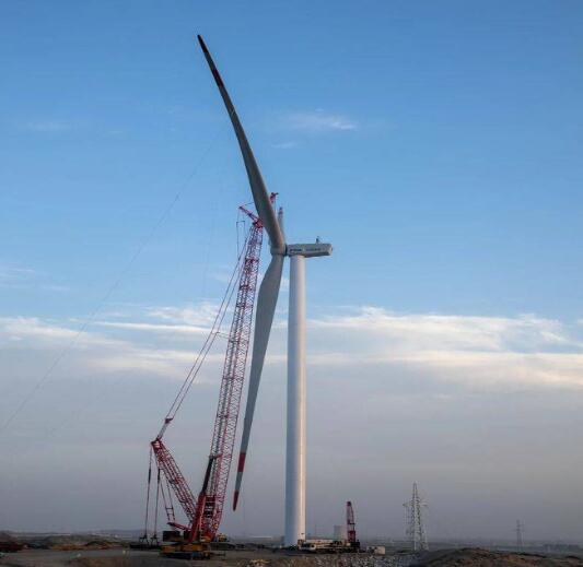 深耕大西北，H171-4MW分散式風(fēng)電項(xiàng)目成功首吊!
