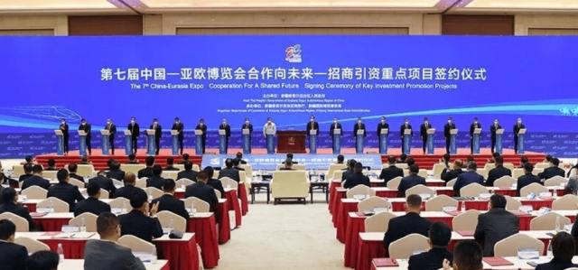 鋁業(yè)巨頭600億元進軍光伏，建設(shè)30萬噸多晶硅、20GW硅片、6GW電站等
