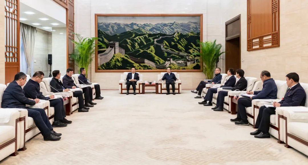 大唐集團(tuán)黨組書記、董事長(zhǎng)鄒磊會(huì)見哈電集團(tuán)黨委書記、董事長(zhǎng)曹志安