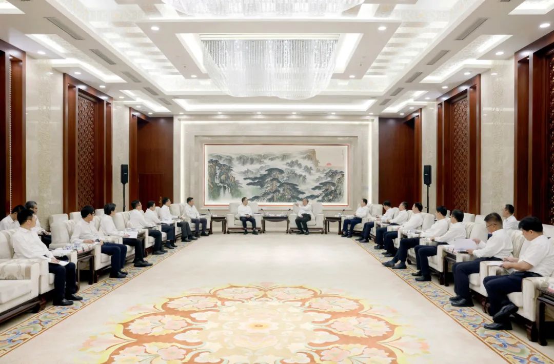 大唐集團(tuán)鄒磊、劉明勝拜會(huì)山東省委書(shū)記林武、省長(zhǎng)周乃翔