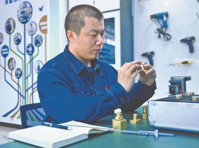 何龍：扎根北疆9年，他找到了自己的位置