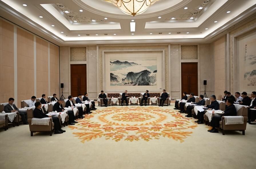 三峽集團(tuán)董事長、黨組書雷鳴山拜會江蘇省委書記信長星、 省長許昆林