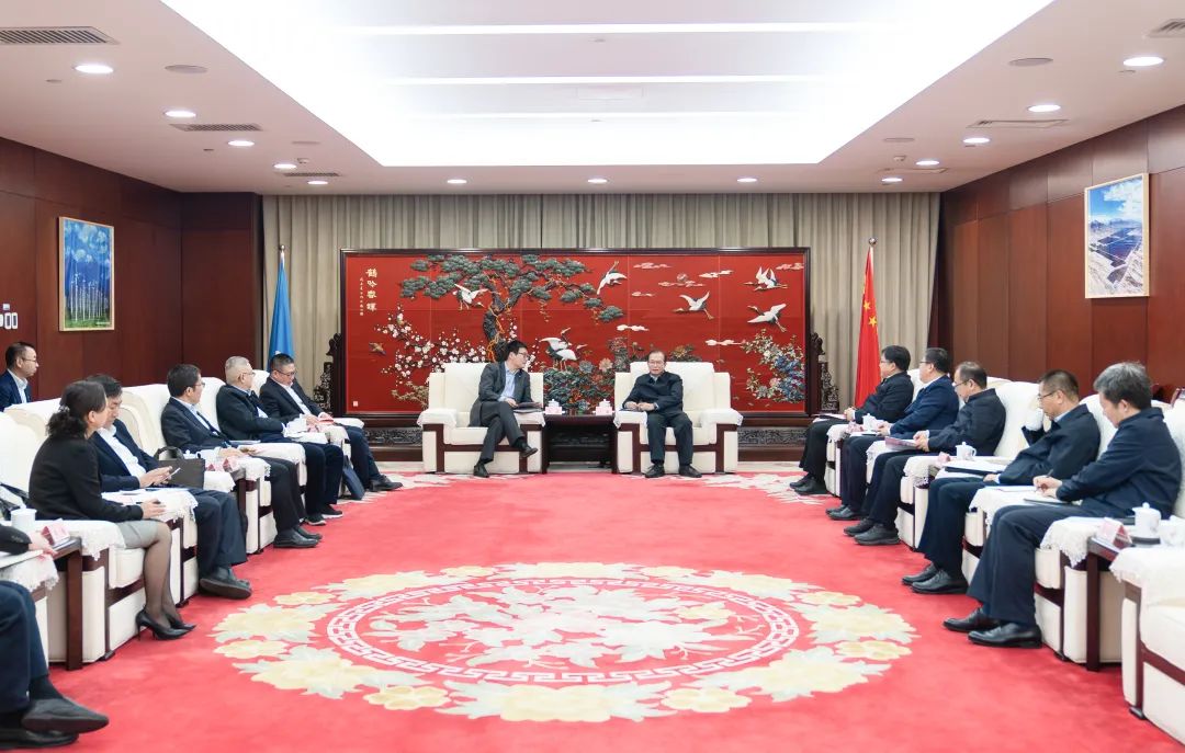 華電黨組書記、董事長江毅會見上海電氣集團黨委書記、董事長吳磊