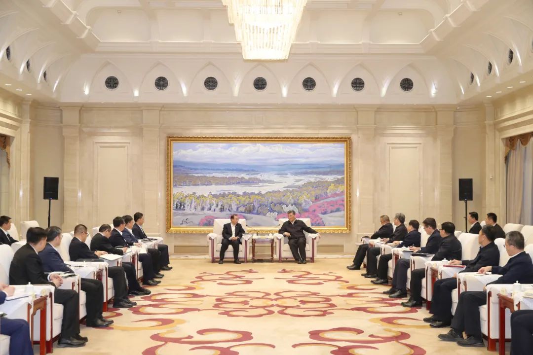 華電集團黨組書記、董事長江毅拜會新疆維吾爾自治區(qū)主要領(lǐng)導(dǎo)