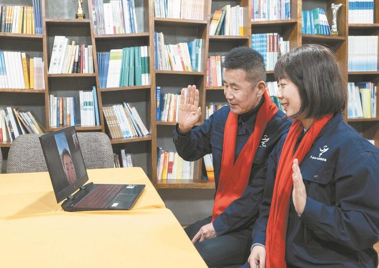 紅船精神代代傳 優(yōu)化服務(wù)促發(fā)展——記“國網(wǎng)楷?！眹译娋W(wǎng)浙江電力(嘉興)紅船共產(chǎn)黨員服務(wù)隊