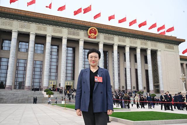 全國人大代表、上汽集團(tuán)零束科技黨委副書記劉懿艷：建議加大中國智能電動(dòng)汽車技術(shù)出海專利保護(hù)力度