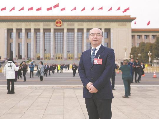 【兩會好聲音】全國人大代表，國網(wǎng)山東公司董事長、黨委書記 王志偉：推動新能源高質(zhì)量發(fā)展 助力美麗中國建設(shè)