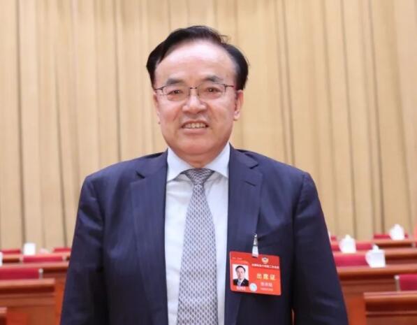 全國政協(xié)常委張來斌：系統(tǒng)思維引領(lǐng)能源轉(zhuǎn)型與安全，確?！半p碳”目標順利實現(xiàn)