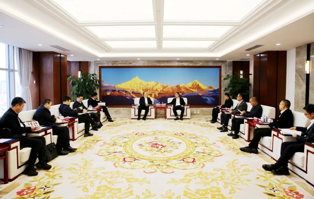 大唐云南公司黨委書記、董事長(zhǎng)王繼才與水電六局黨委書記、董事長(zhǎng)翟萬全會(huì)談