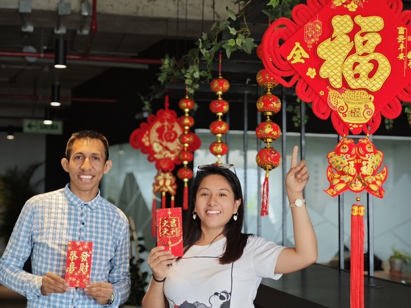 【新春走基層】濃濃年味暖人心，海外職工共迎春