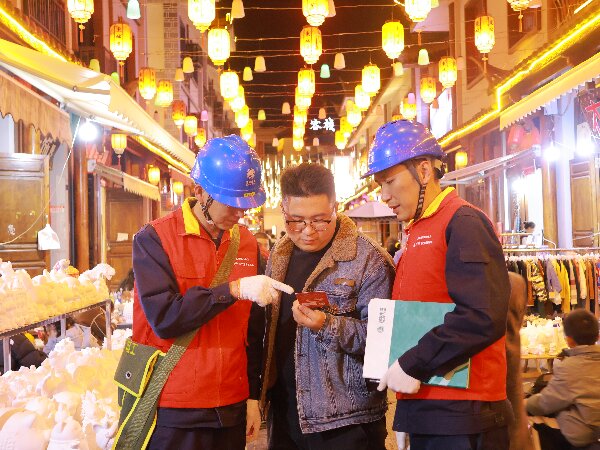 國網(wǎng)會理市供電公司：“兵不卸甲”巡線忙 護航