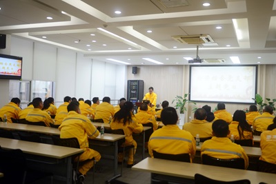 華潤(rùn)南京公司檢修公司黨支部開(kāi)展黨員大會(huì)、支委會(huì)以及3月份主題黨日活動(dòng)